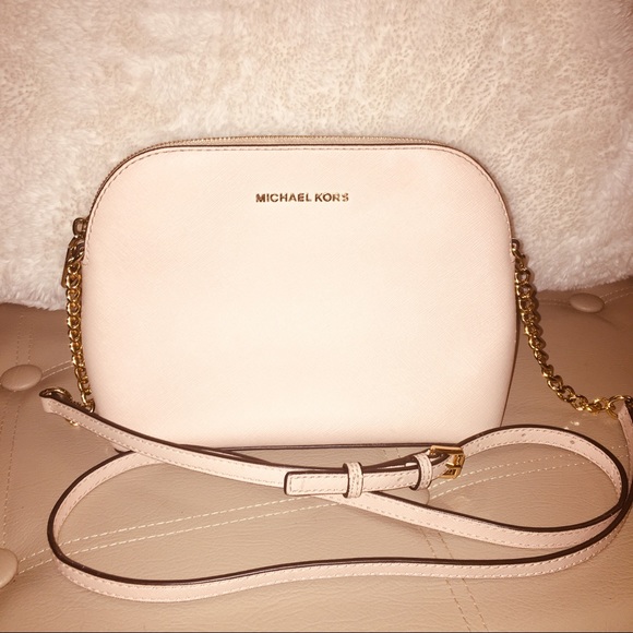 Michael Kors Handbags - Michael Kors Cindy SOLD